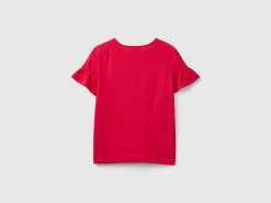 T-shirt with ruffled sleeves
