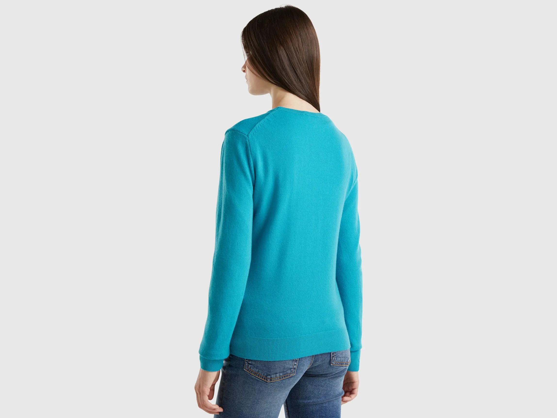 Turquoise crew neck sweater in pure Merino wool