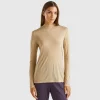 Turtleneck t-shirt in viscose and wool blend