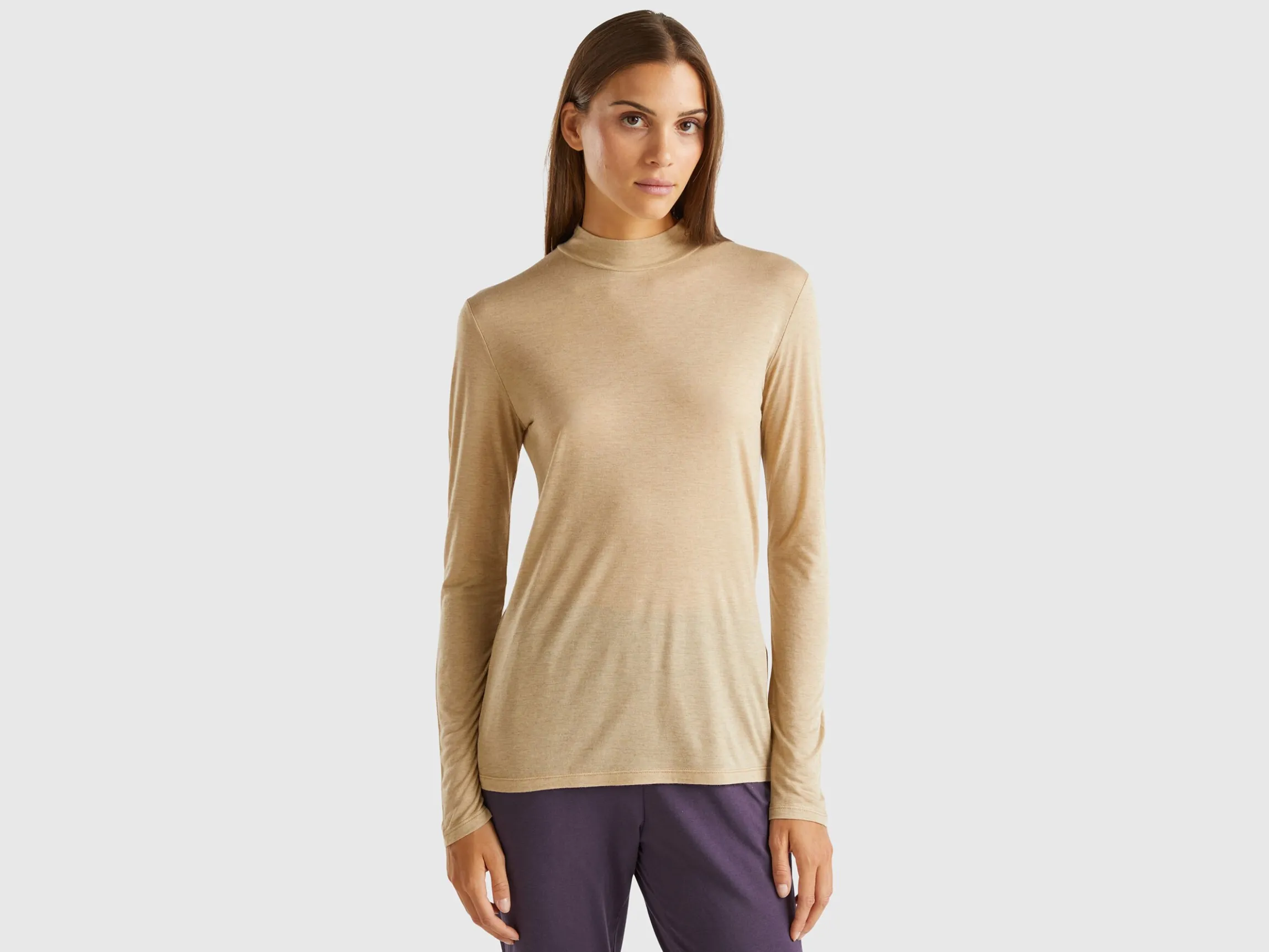 Turtleneck t-shirt in viscose and wool blend