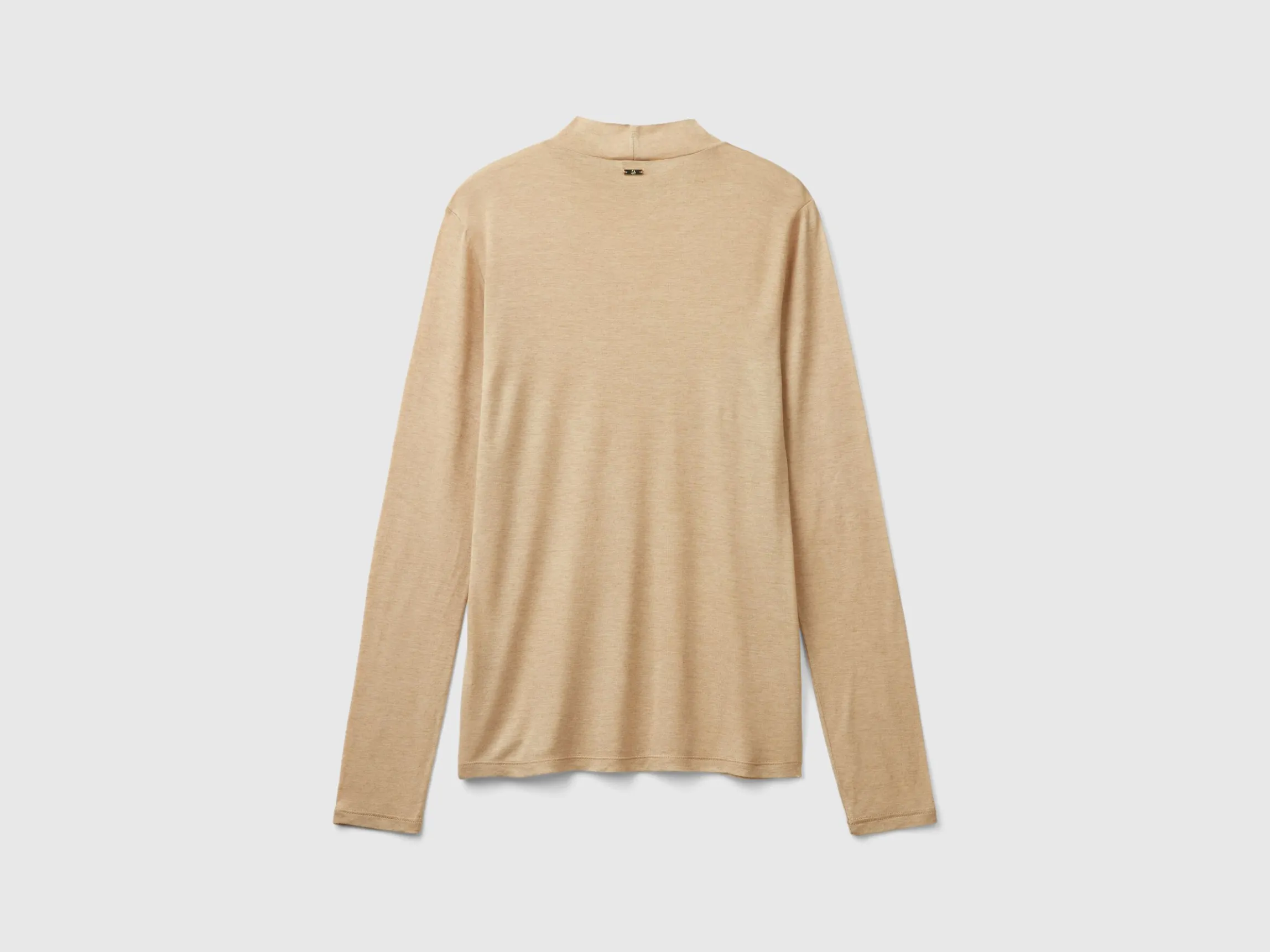 Turtleneck t-shirt in viscose and wool blend
