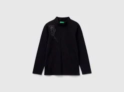 Turtleneck t-shirt with sequins