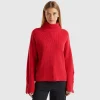 Turtleneck with wide collar
