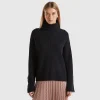 Turtleneck with wide collar