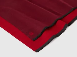 Two-tone scarf with fringe