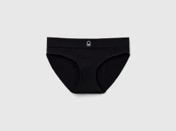Underwear in recycled nylon blend