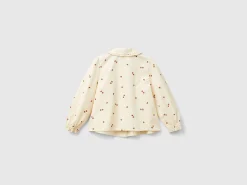 Velvet shirt with rose print