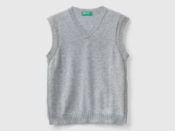 Vest in cashmere and wool blend