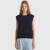 Vest in wool and viscose blend