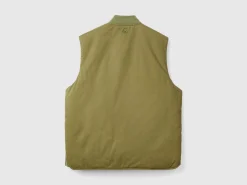 Vest with checked lining