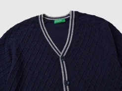 V-neck cardigan
