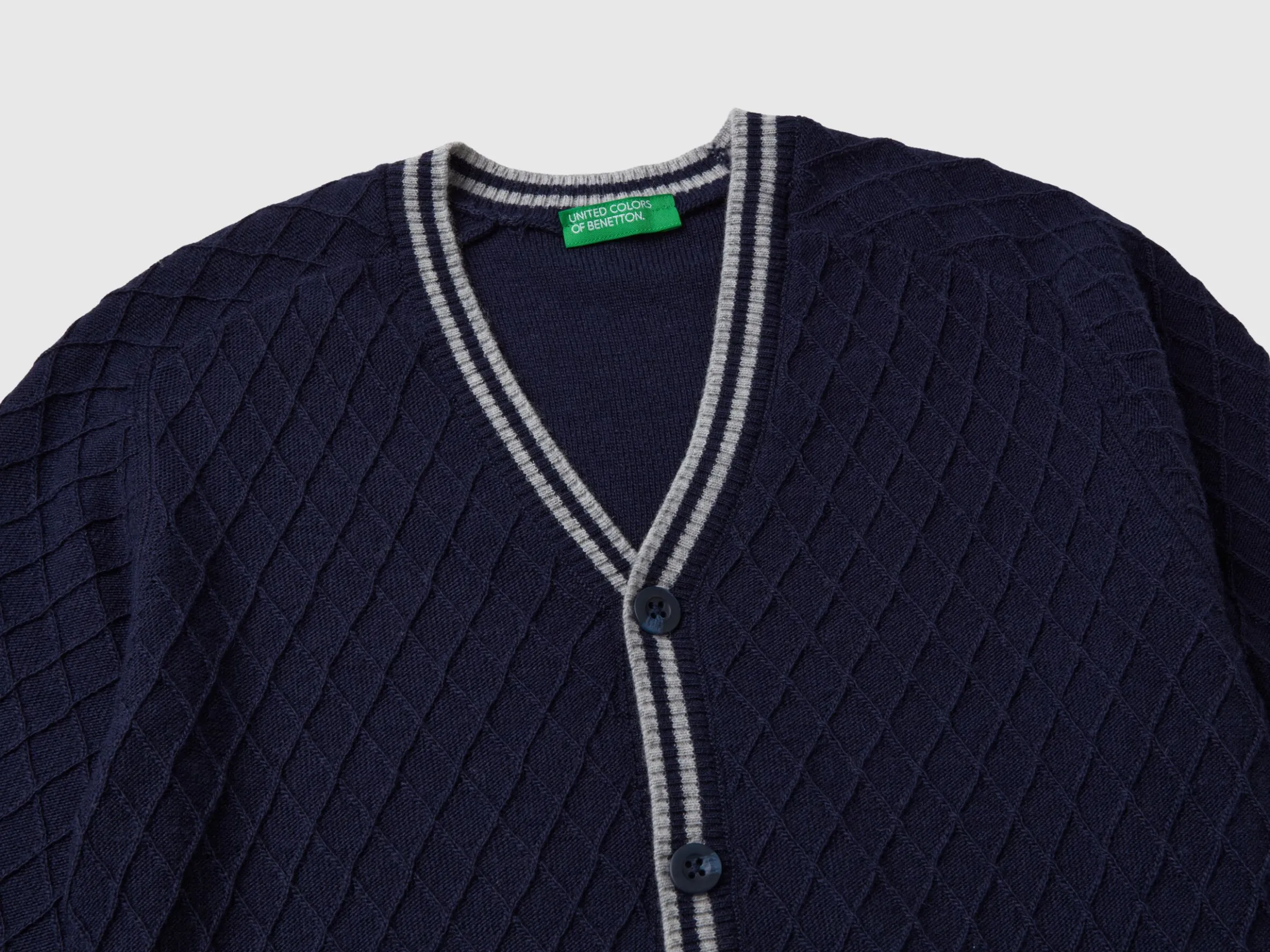 V-neck cardigan