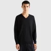 V-neck sweater in lightweight cotton blend