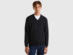 V-neck sweater in pure cotton