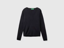 V-neck sweater in pure cotton