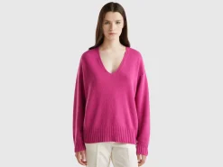 V-neck sweater in wool blend