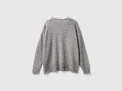 V-neck sweater in wool blend