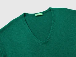 V-neck sweater in wool blend