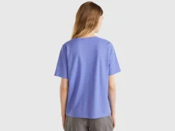 V-neck t-shirt in slub cotton