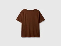 V-neck t-shirt in slub cotton