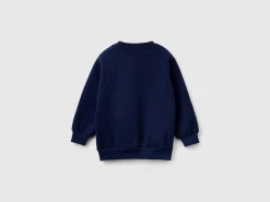 Warm hoodie with kangaroo pocket