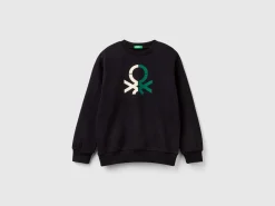Warm hoodie with logo