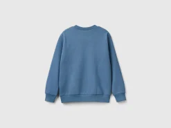 Warm hoodie with logo