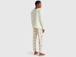 Warm pyjamas with biscuit print