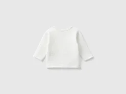 Warm t-shirt with pocket