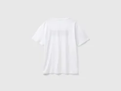 White organic cotton t-shirt with red logo