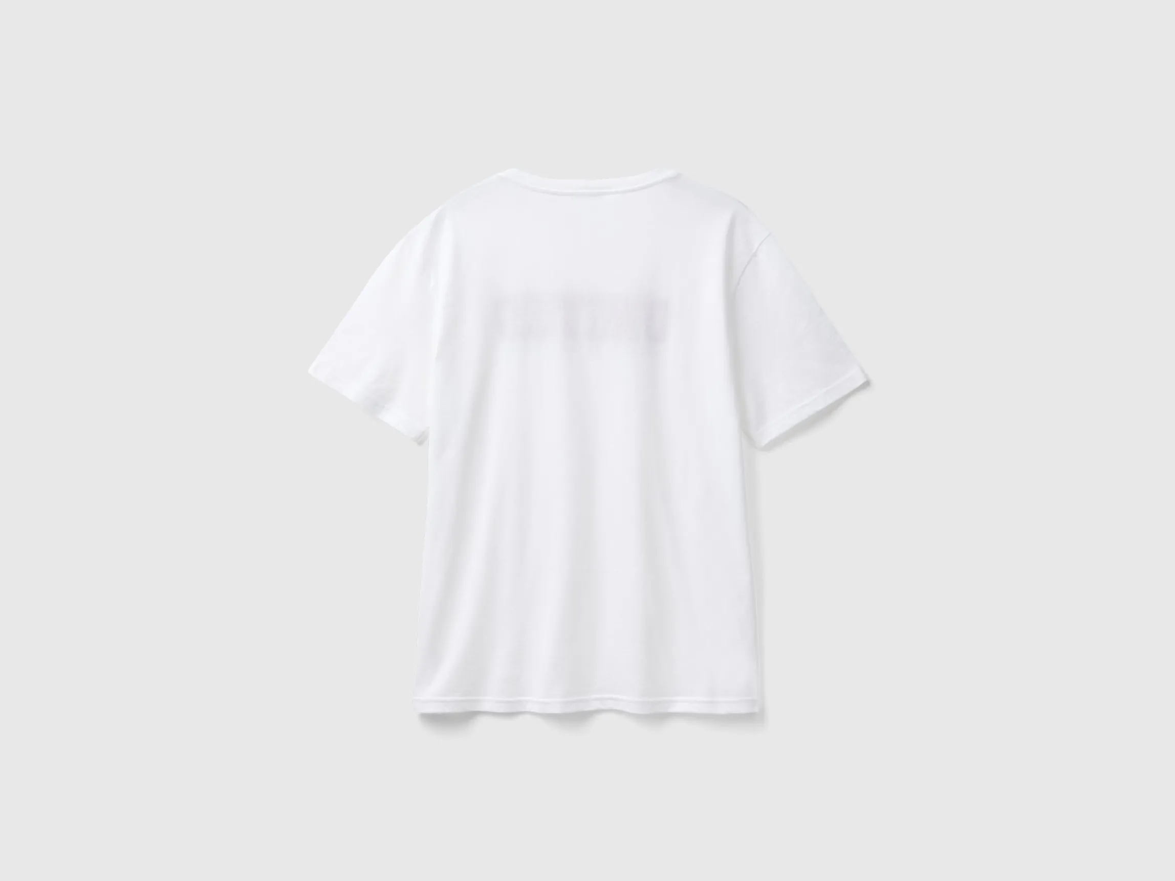 White organic cotton t-shirt with red logo