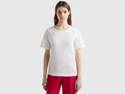 White short sleeve t-shirt