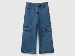 Wide fit cargo jeans