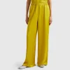 Wide trousers in 100% viscose