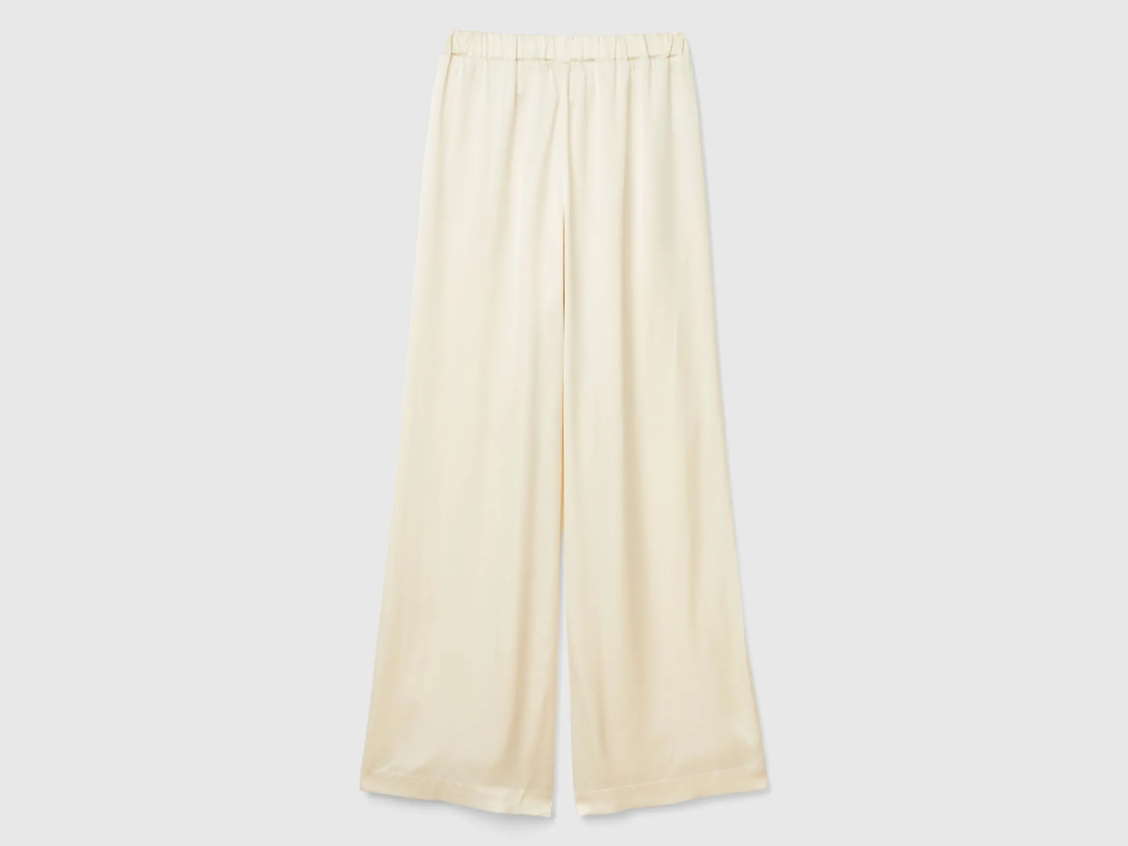 Wide trousers in 100% viscose