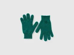 Wool blend gloves
