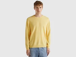 Yellow crew neck sweater in pure Merino wool