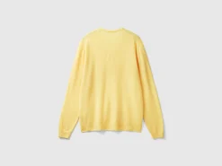 Yellow V-neck sweater in pure Merino wool